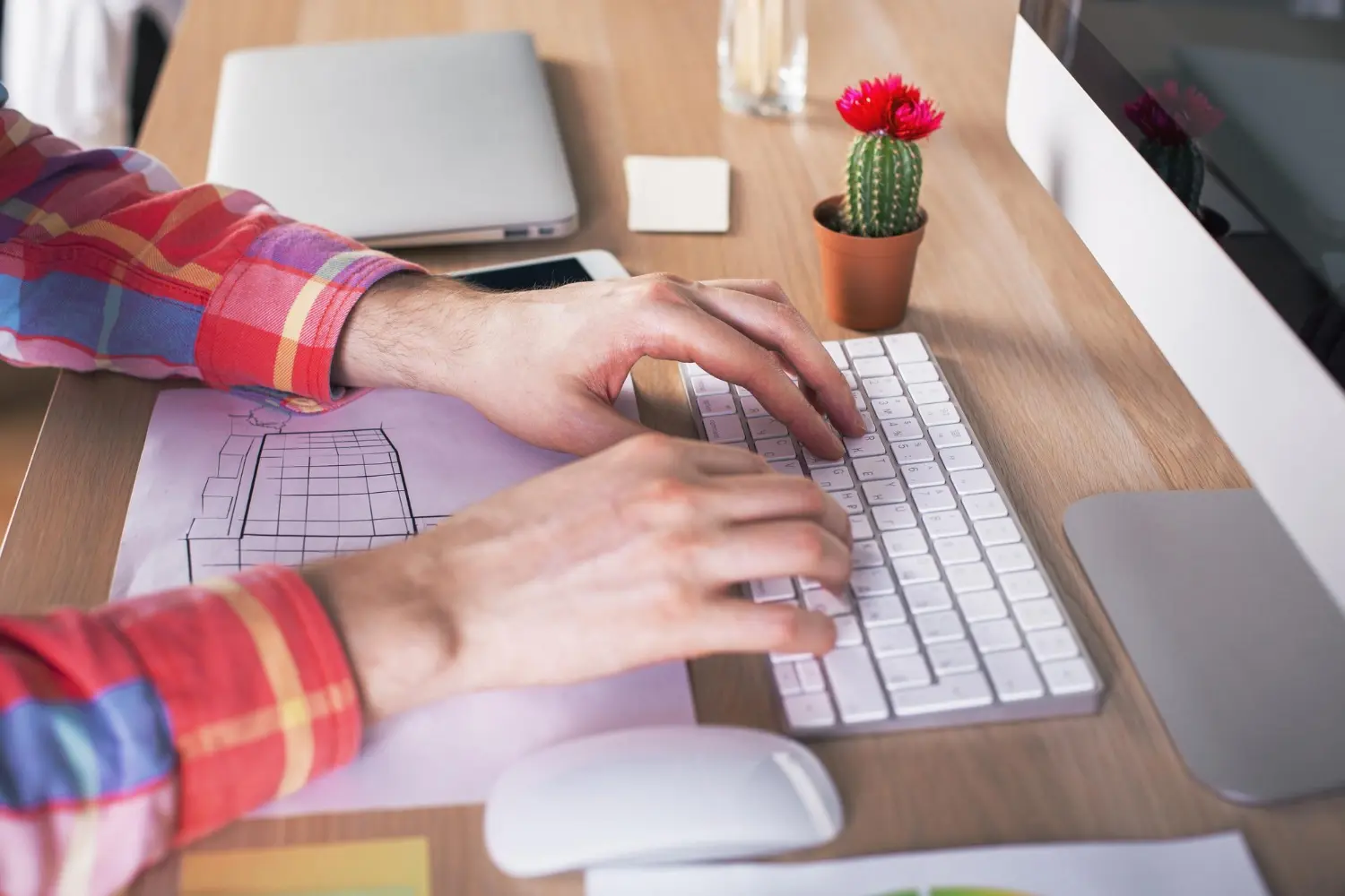Product design process workflow showing MVP development phases from ideation to testing